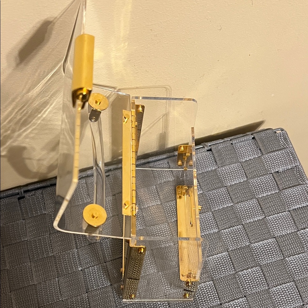 Elegant Clear Handbag with Gold Accents - Picture 5 of 5